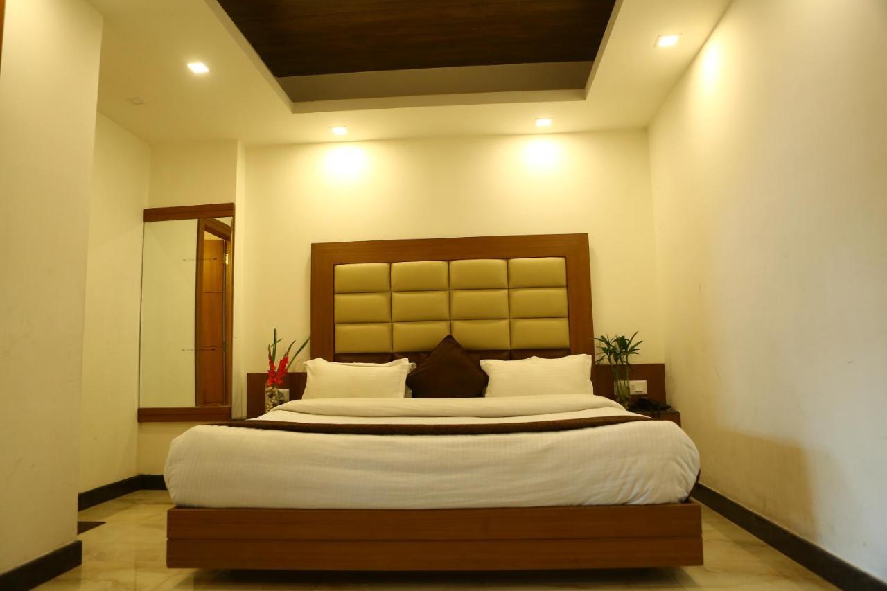 Hotel Devlok Primal Mussoorie Kültér fotó