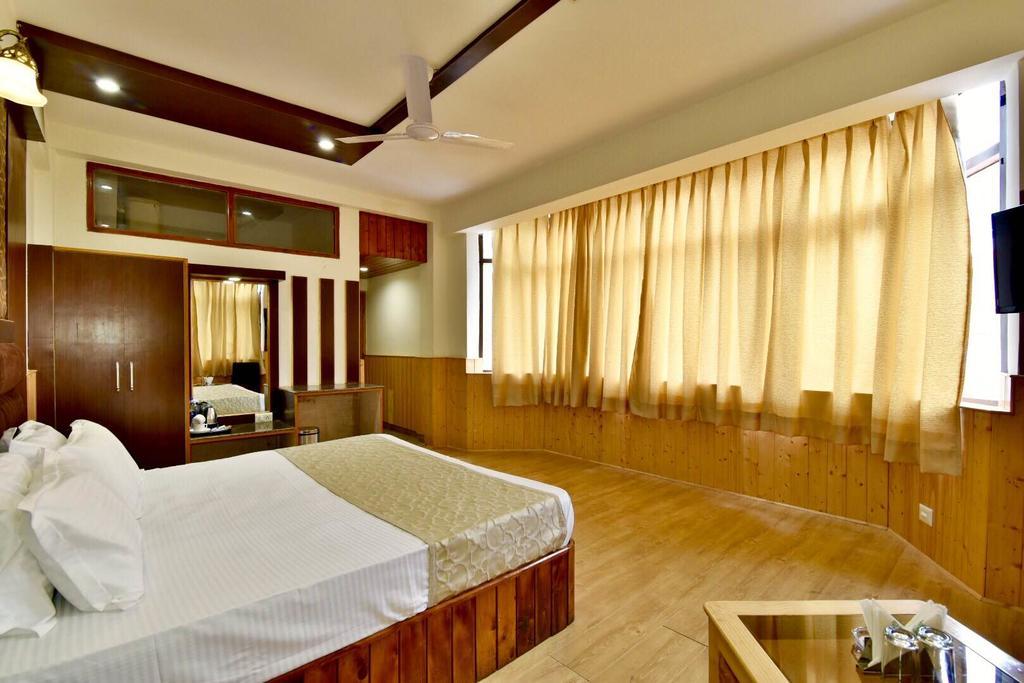 Hotel Devlok Primal Mussoorie Kültér fotó